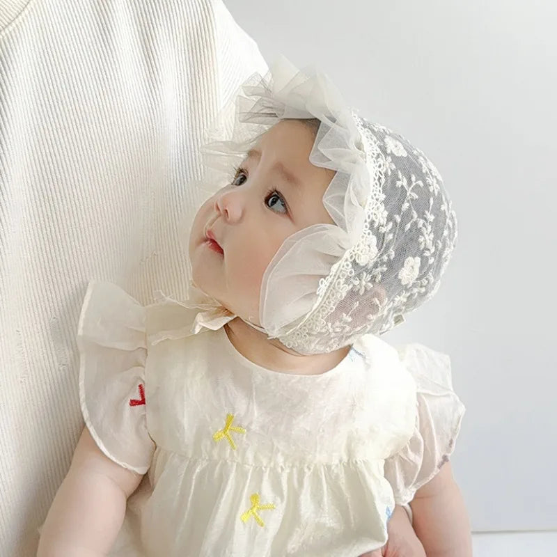 1 Piece Korean Fashion Princess Beanie for Baby Girl Mesh Gauze Embroidery Floral Ruffle Newborn Photography Props Infanr Hat